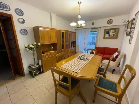 5 Entre 64 Y 65 , Piso PB