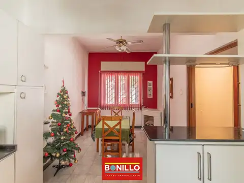 Casa 3 ambientes venta Parque Chas