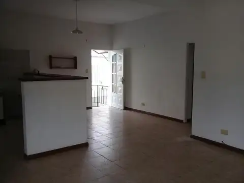 Casa en Alquiler Villa Fox Zárate