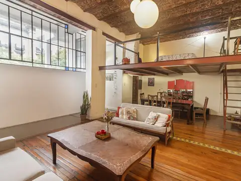 Venta PH reciclado en San Telmo. Ideal Airbnb