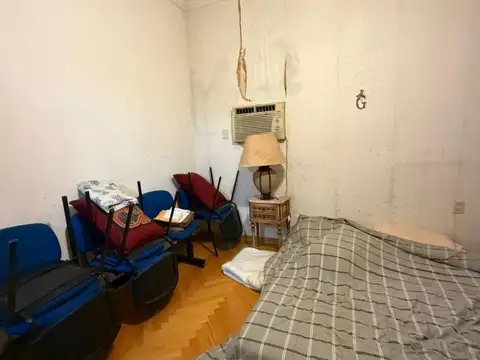 Casa 6 ambientes con 2 baños