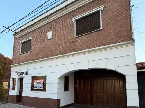 Casa centrica - Corrientes 263