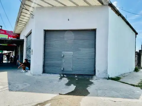 Espectacular Local Comercial en José C Paz en 70 Mts