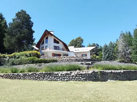 Casa en Venta en Lago Moreno Este, USD 2.900.000
