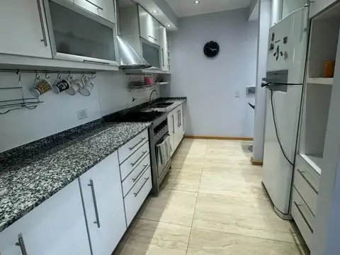 Casa en Venta en Luis Guillon, USD 290.000