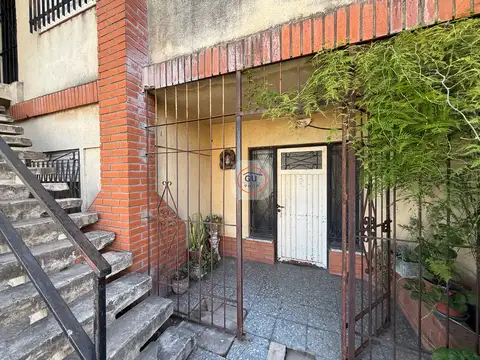C MANUEL ESTRADA 8900