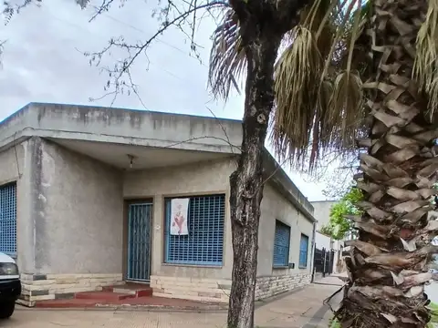 CASA 3 AMB. CON DOBLE COCHERA 