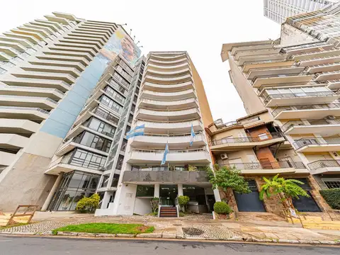 Avenida libertad al 300