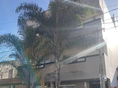 Florencio Varela 2300, Piso 2°