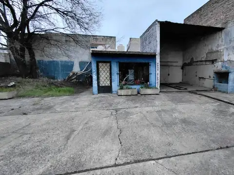 Terreno en Venta en Lanús Oeste, USD 185.000