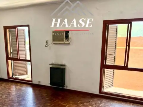 Departamento 4 ambientes con 3 baños