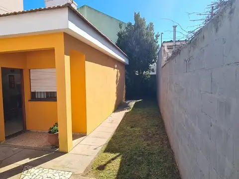 Rivadavia 200