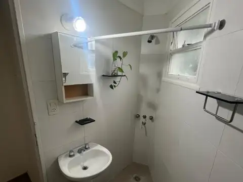 Depto Tipo Casa en Alquiler al Este