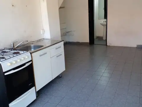 Depto Tipo Casa en Venta en Olivos, USD 105.000