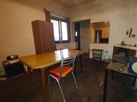 Depto Tipo Casa en Venta 40 años