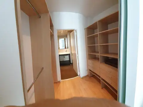 Departamento en Alquiler de 4 ambientes