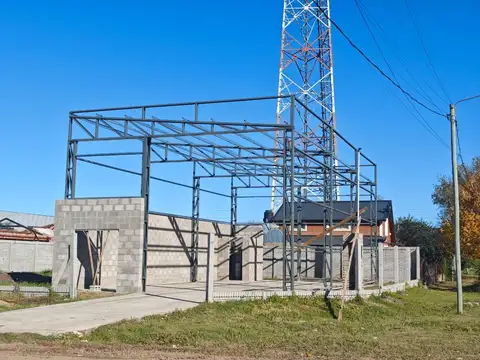 Galpon en Venta en Roldan, USD 115.000