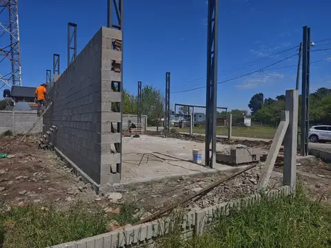 Galpon en Venta en Roldan, USD 115.000