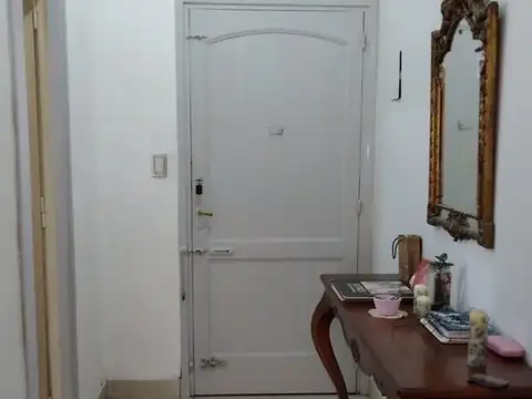 Depto Tipo Casa en Venta 56 años