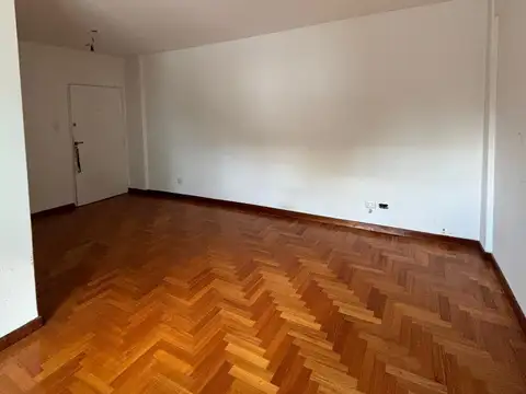 Departamento en Venta en Villa del Parque, USD 109.900