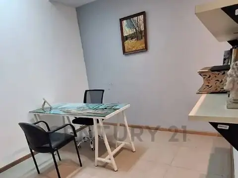 Oficina en Alquiler en Barrio Parque San Martin, $ 1.600.000