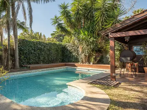 VENTA CASA 5 AMBIENTES CON PILETA EN INGENIERO PABLO NOGUES