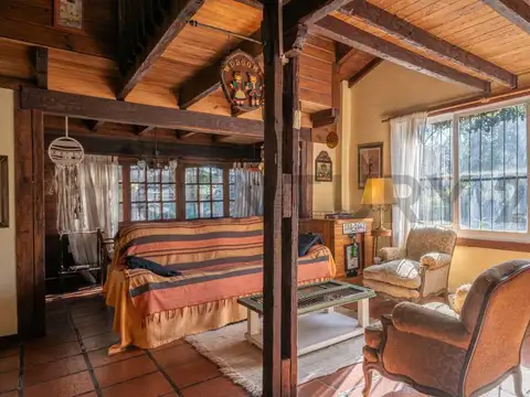 VENTA CASA 5 AMBIENTES CON PILETA EN INGENIERO PABLO NOGUES
