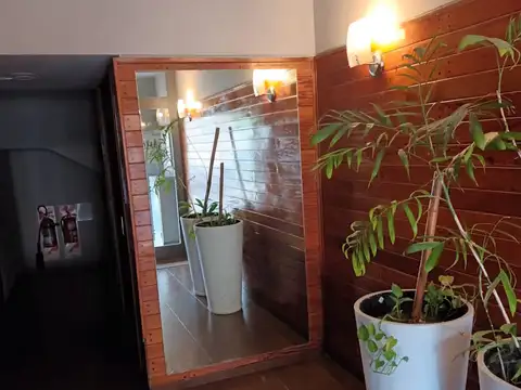 Blanco Encalada  esq Artilleros 1200, Piso 4