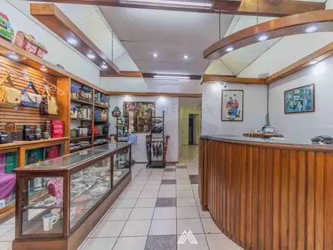 VENTA LOCAL COMERCIAL 18 DE JULIO Y VÁZQUEZ CENTRO