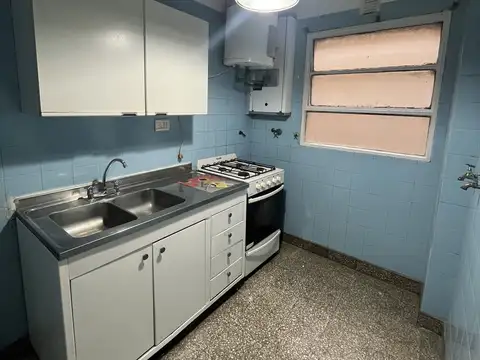 Sanabria 2100, Piso 5