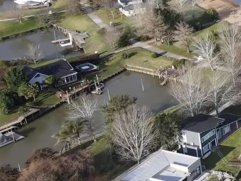 Venta Condominio en Isla del Oeste