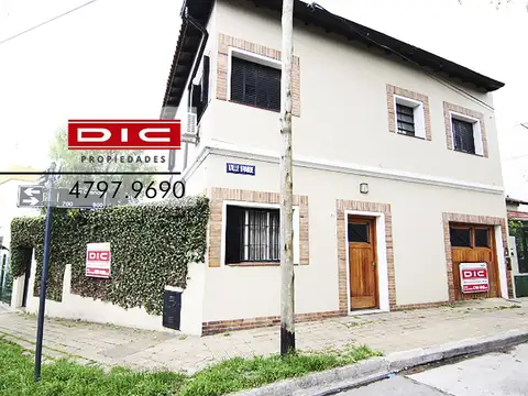 Casa 4 dormitorios Venta - Florida Mitre/Este