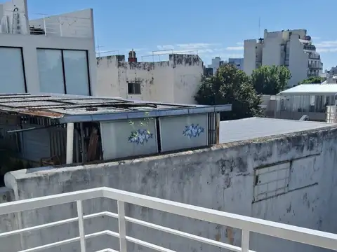 Monoambiente divisible de 36 m2.