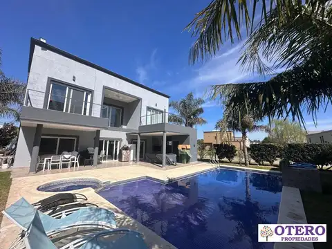 Espectacular propiedad en Lagos de Canning