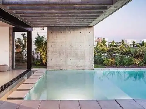 Casa en Venta en Ayres Plaza, USD 595.000