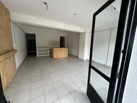 Local en Alquiler en Centro, $ 1.000.000