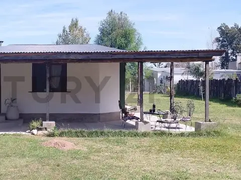 Venta casa 2 dormitorios. Entorno Inmejorable!