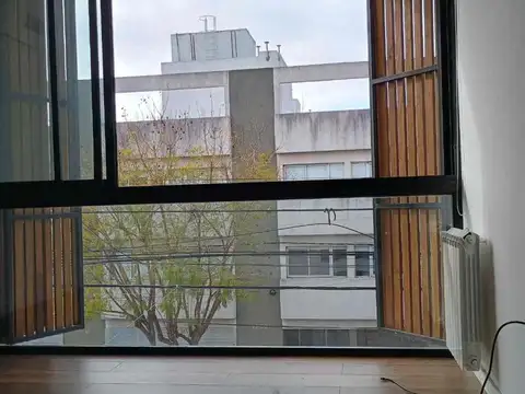 Departamento 6 ambientes con 2 baños