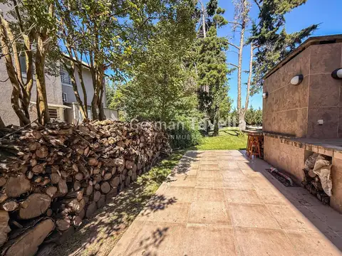 Casa 7 ambientes con 6 baños