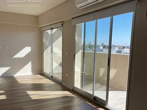 Departamento 5 ambientes con 3 baños