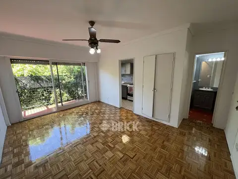 GRAN AMBIENTE EN NICARAGUA AL 4700 - FRENTE IMPECABLE VISTA ABIERTA TODO SOL