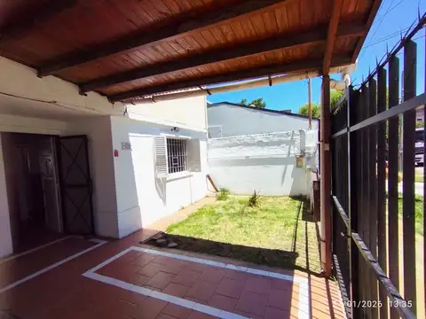 Depto Tipo Casa en Venta de 3 ambientes