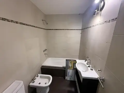 Departamento en Alquiler con 1 cocheras