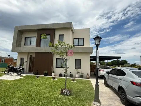 Santa Elena - Pilar del Este