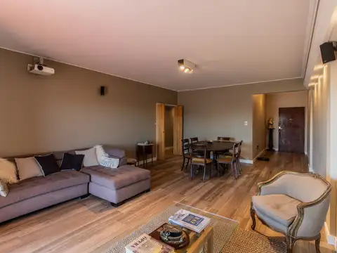 Departamento en Venta con 1 cocheras