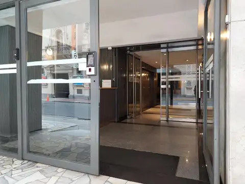 Libertad 800 , Piso 3ro.