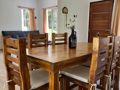 Casa 3 ambientes con 2 baños