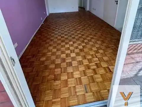 Junin e/ Mitre y Avenida Rivadavia