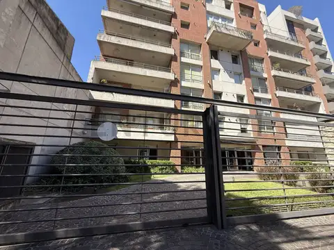 Avellaneda 953 , Piso 0