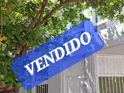 MONOAMBIENTE ESTUDIO O VIVIENDA A RECICLAR AL FRENTE BAJAS EXPENSAS